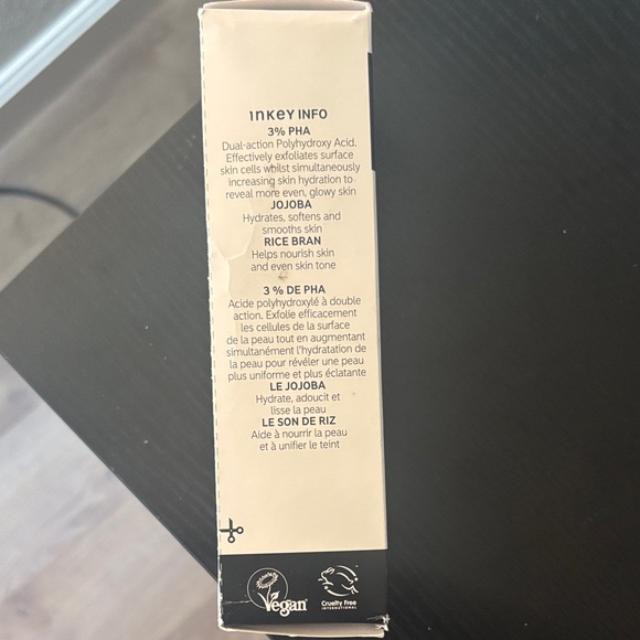 The Inkey List Black and White PHA Exfoliating and Hydrating Body Water Cream - Picture 4 of 6